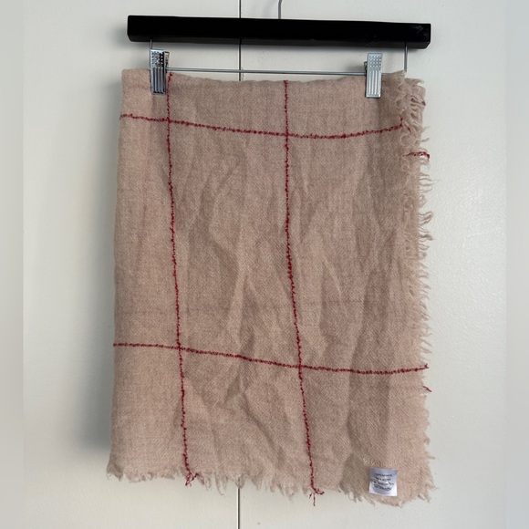 Chan Luu 100% CASHMERE SCARF EGRET WINDOWPANE